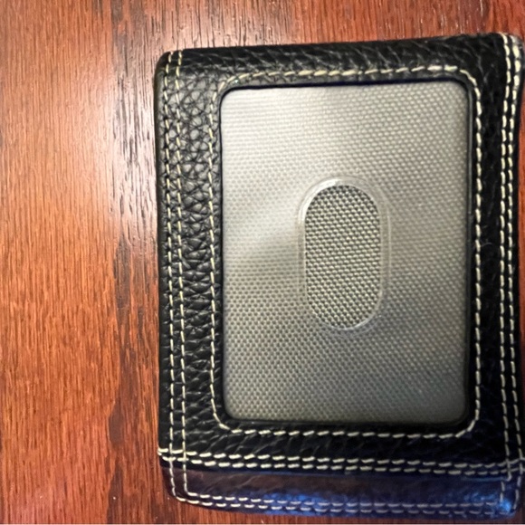 Men’s brown leatherCarhartt wallet - Picture 3 of 5